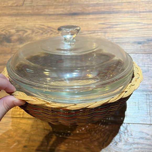 Vintage Casserole Dish - Picture 2 of 10
